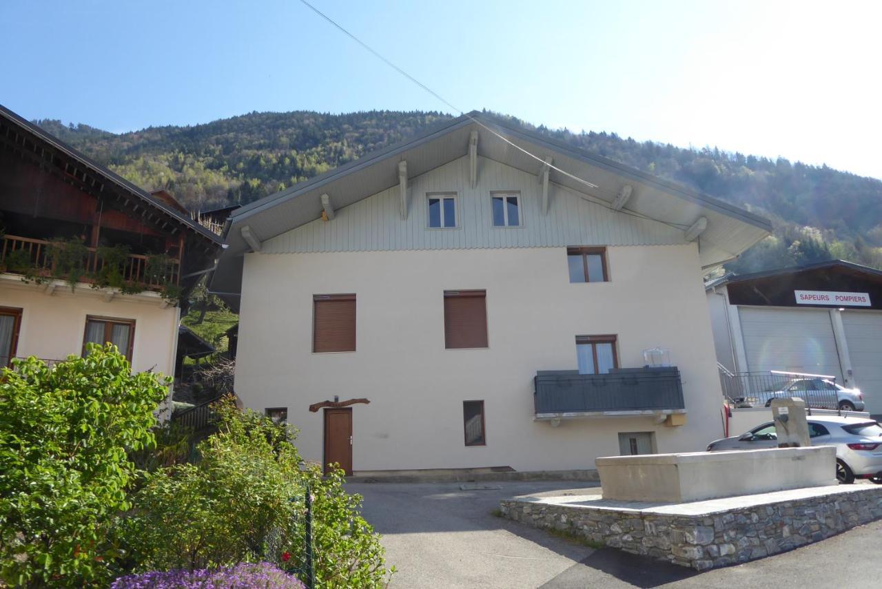 Appartement 75M2 Duplex Au Coeur Du Village De Queige Esterno foto